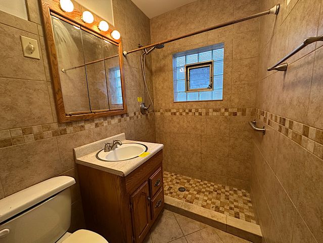 2514 N 79th Avenue, Elmwood Park, IL 60707