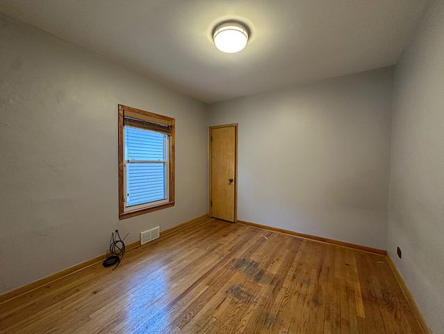 2514 N 79th Avenue, Elmwood Park, IL 60707