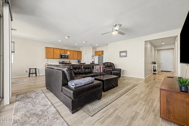9850 E PALLADIUM Drive, Mesa, AZ 85212