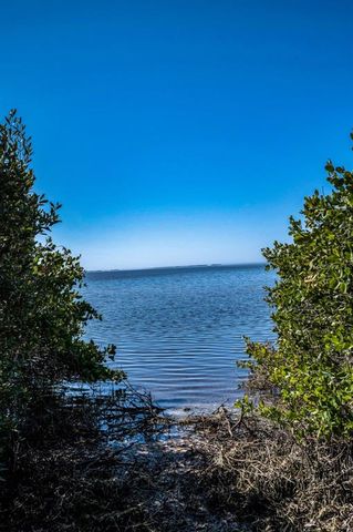 1723 GULF ROAD 104, Tarpon Springs, FL 34689