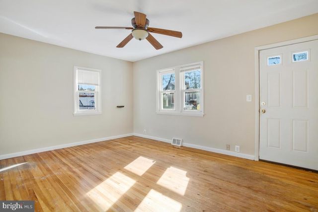 7739 OVERHILL RD, Glen Burnie, MD 21060