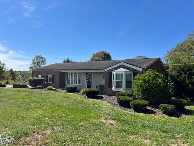 2701 Orangeville Road, Masury, OH 44438