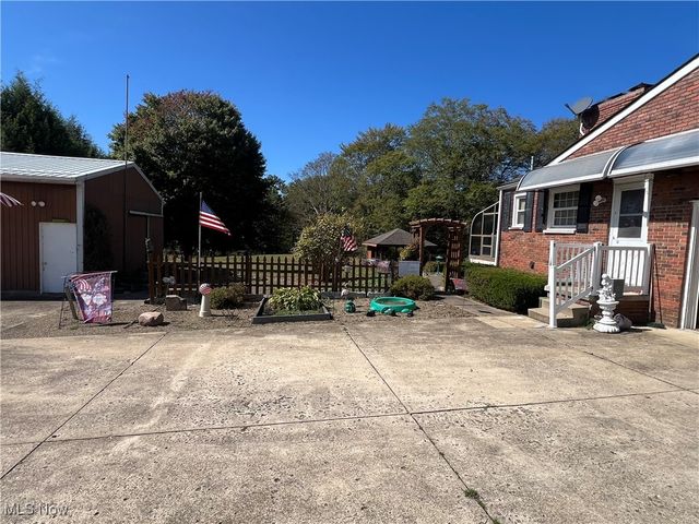 2701 Orangeville Road, Masury, OH 44438