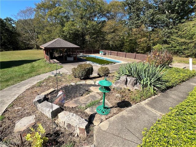 2701 Orangeville Road, Masury, OH 44438