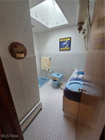 2701 Orangeville Road, Masury, OH 44438