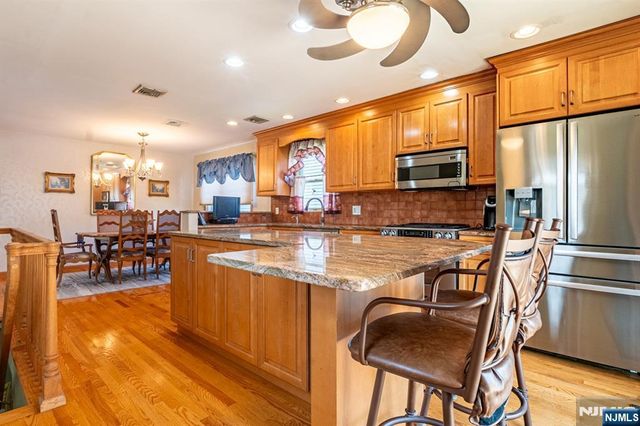 249 Cambridge Avenue, Saddle Brook, NJ 07663