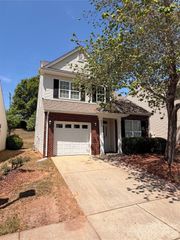 8909 Holland Park Lane, Charlotte, NC 28277