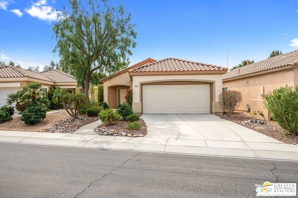 78629 Rockwell Circle, Palm Desert, CA 92211