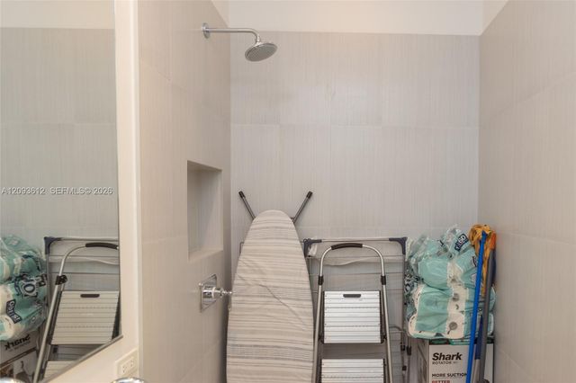 17475 Collins Avenue 1802, Sunny Isles Beach, FL 33160