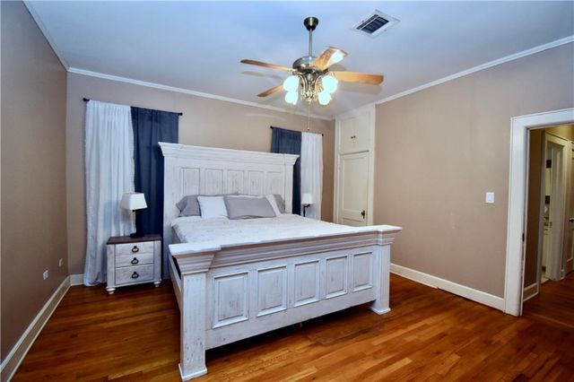 211 MYRTLE Street, Pineville, LA 71360