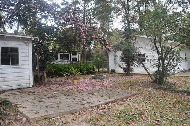 211 MYRTLE Street, Pineville, LA 71360