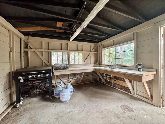 211 MYRTLE Street, Pineville, LA 71360