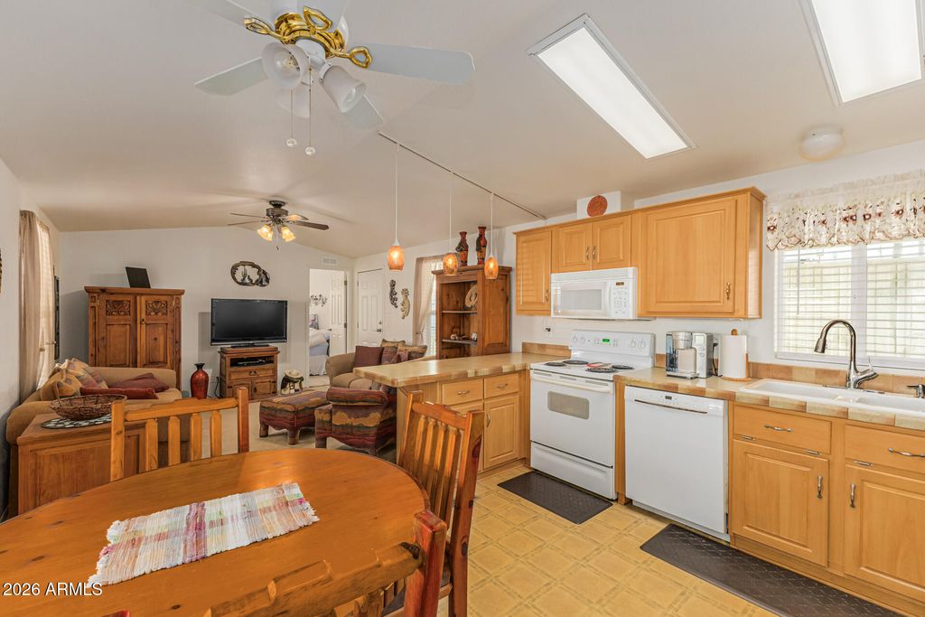 9302 E Broadway Road E 186, Mesa, AZ 85208 — photo 4