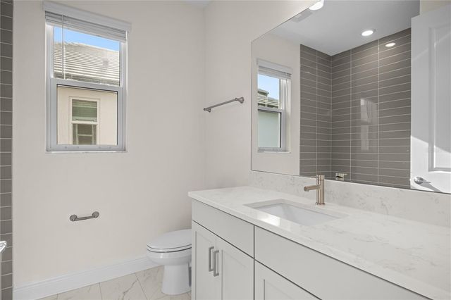 17534 SAVORY MIST CIRCLE, Bradenton, FL 34211