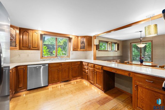 4005 S Thunderbird Trl Trail, Sioux Falls, SD 57103