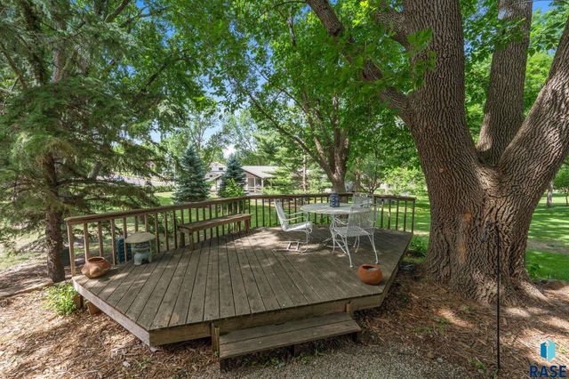 4005 S Thunderbird Trl Trail, Sioux Falls, SD 57103