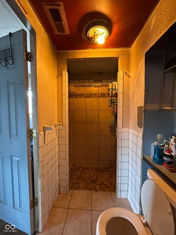 3005 5th Avenue E, Indianapolis, IN 46221