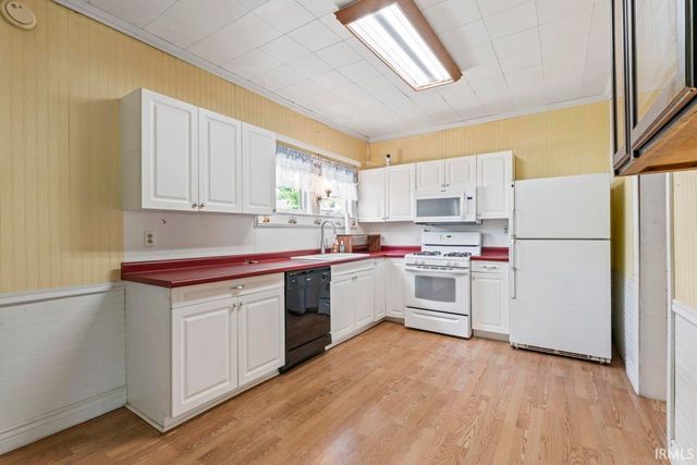 1549 Thornburg Street, New Castle, IN 47362