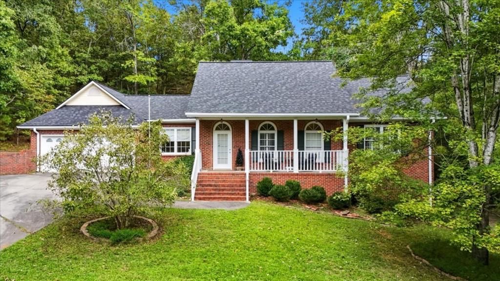 16 Webb SW Drive, Cartersville, GA 30120