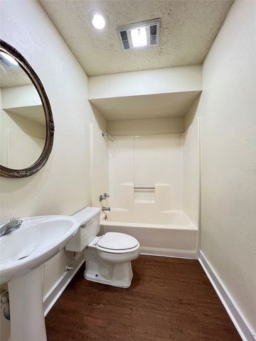 502 Brumley Road, Krugerville, TX 76227