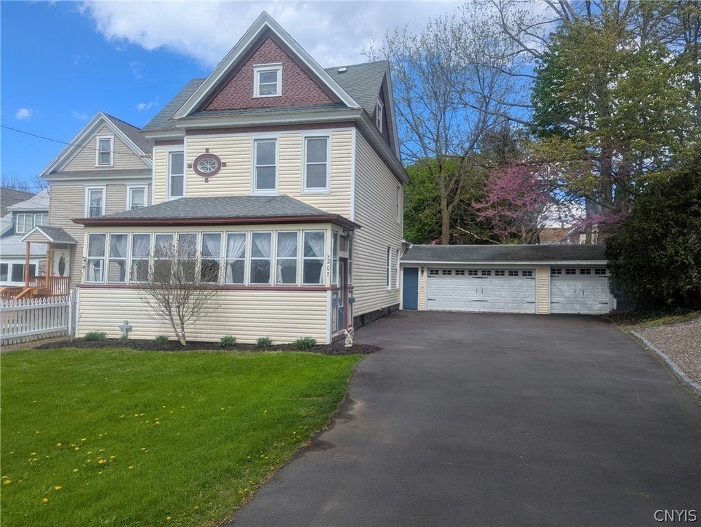 207 South AVERY Avenue, Syracuse, NY 13204