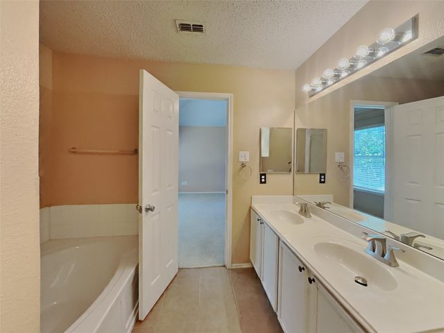 4156 Justin Drive, Fort Worth, TX 76244