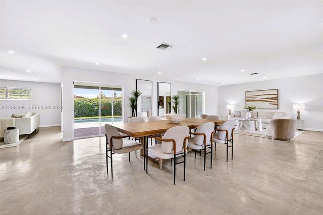 1119 N 46th Ter, Hollywood, FL 33021