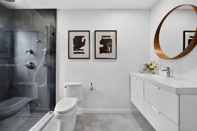 1119 N 46th Ter, Hollywood, FL 33021