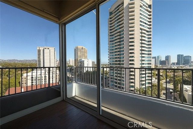 10501 Wilshire, Los Angeles, CA 90024