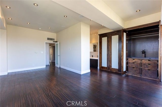 10501 Wilshire, Los Angeles, CA 90024