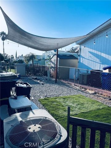 250 N. Linden Avenue 250, Rialto, CA 92376