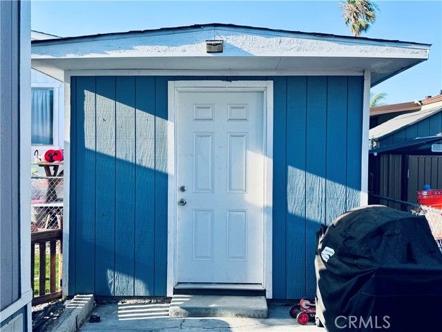 250 N. Linden Avenue 250, Rialto, CA 92376