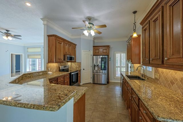 518 Box Elder Drive, Magnolia, TX 77354