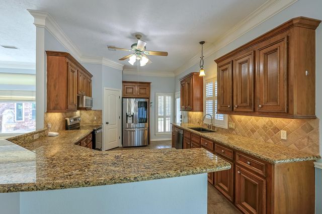 518 Box Elder Drive, Magnolia, TX 77354