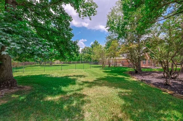 518 Box Elder Drive, Magnolia, TX 77354