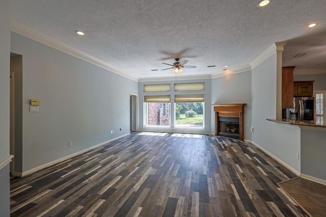 518 Box Elder Drive, Magnolia, TX 77354
