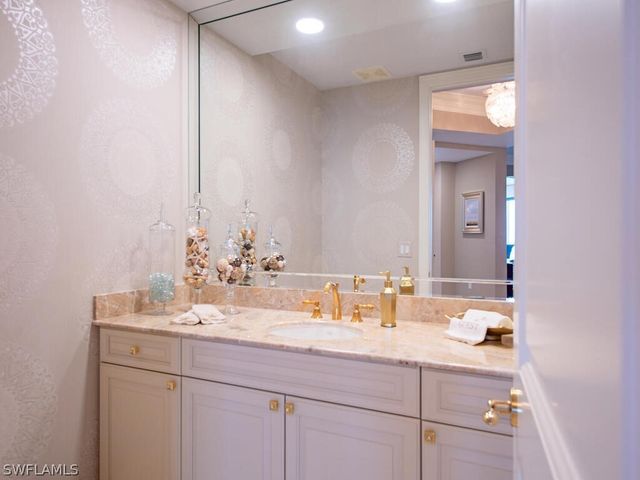 5051 Pelican Colony BLVD 903, Bonita Springs, FL 34134