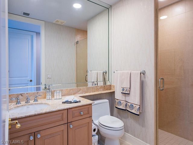 5051 Pelican Colony BLVD 903, Bonita Springs, FL 34134