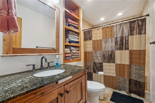 1370 48th St, Marion, IA 52302