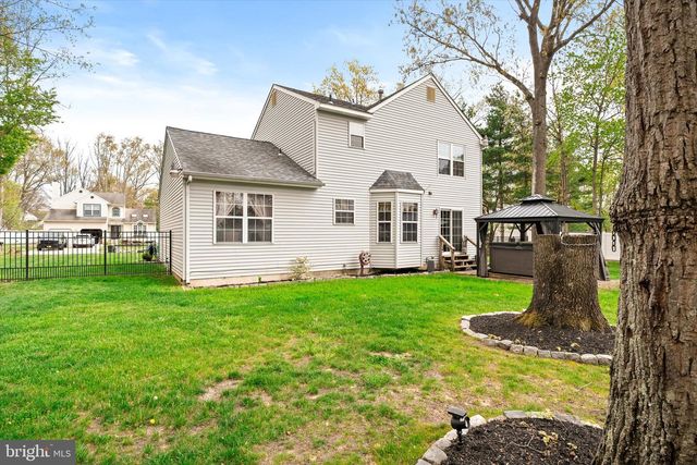 29 ASHLAND AVE, Sicklerville, NJ 08081