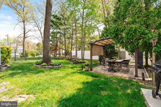 29 ASHLAND AVE, Sicklerville, NJ 08081