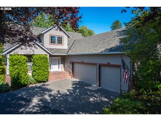 10898 Se HAPPY VALLEY Dr, Happy Valley, OR 97086