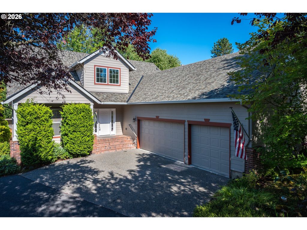 10898 Se HAPPY VALLEY Dr, Happy Valley, OR 97086