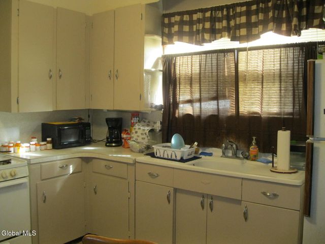 406 - 408 Shannon Street, Schenectady, NY 12306