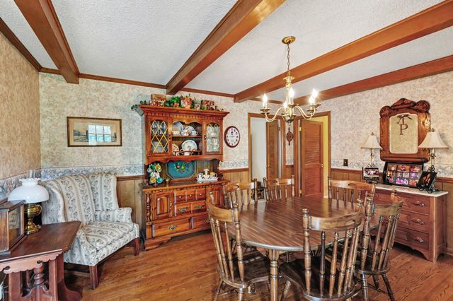 106 Oak Pl, Hendersonville, TN 37075