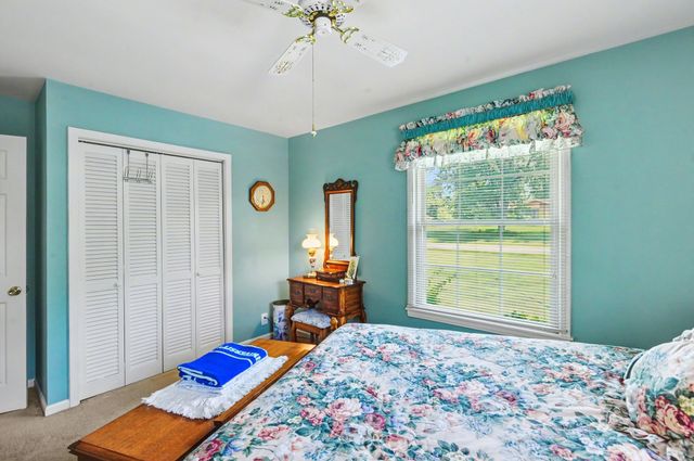 106 Oak Pl, Hendersonville, TN 37075