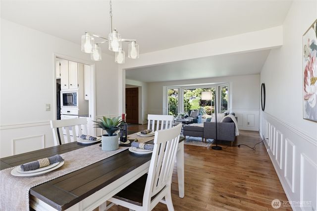 7966 Emery Boulevard NW, Silverdale, WA 98383