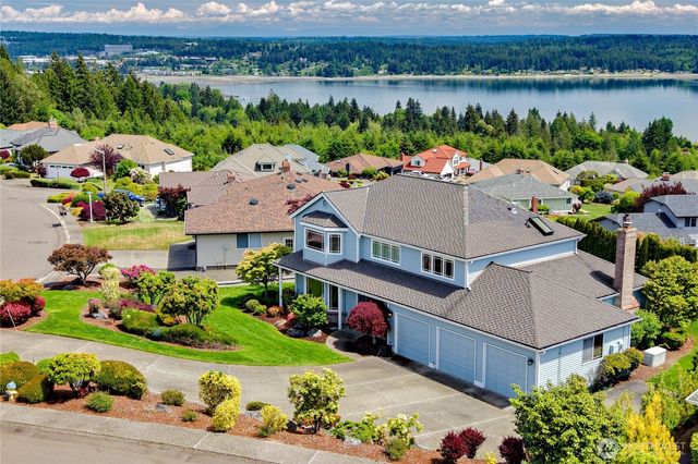 7966 Emery Boulevard NW, Silverdale, WA 98383