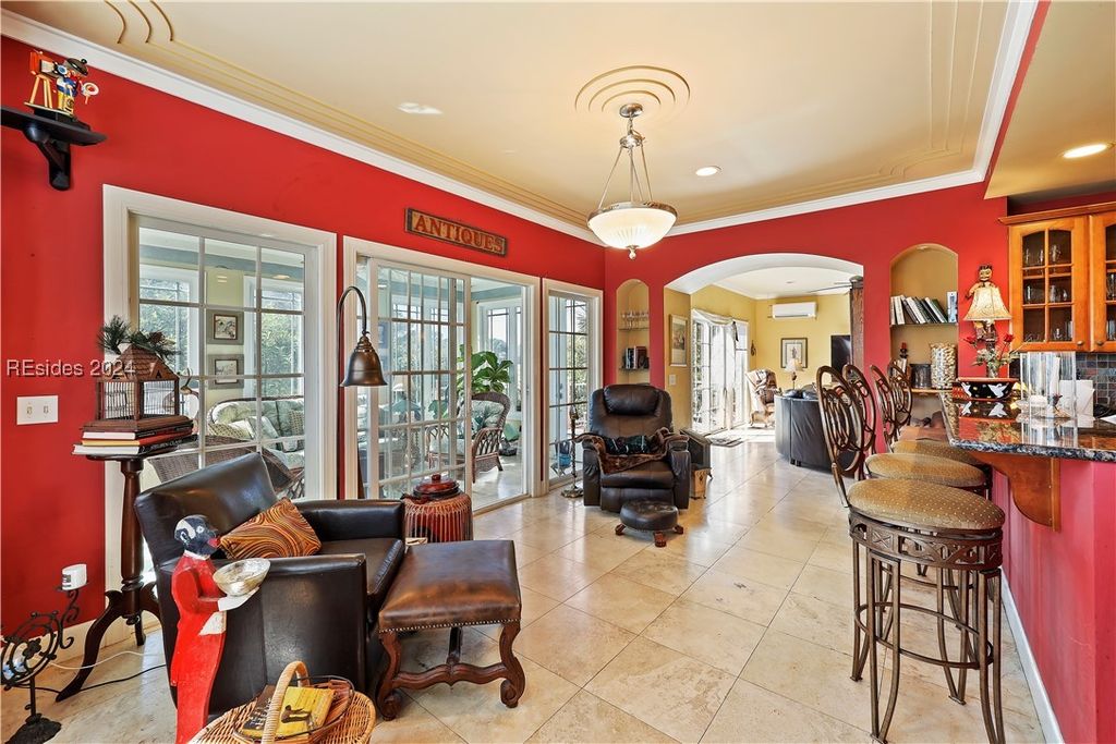 Image 11 of property listing at 22 Pointe South Trce, Bluffton, SC 29910