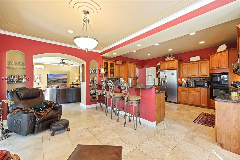 Image 12 of property listing at 22 Pointe South Trce, Bluffton, SC 29910